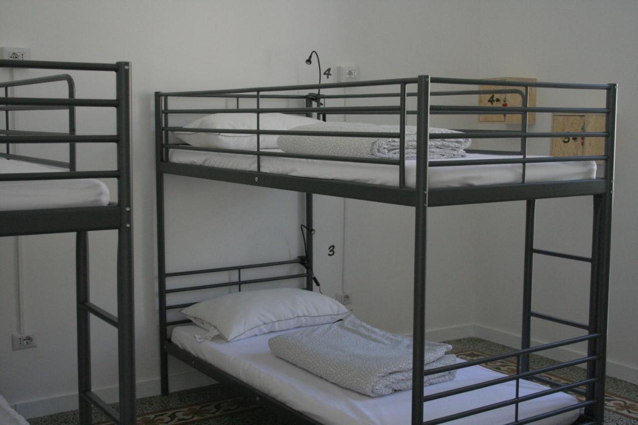 Bed 4-Bed Mixed Dormitory Room
