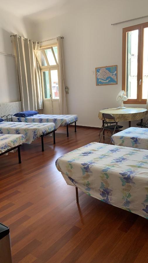 Quadruple Room,1056131326:JPEG