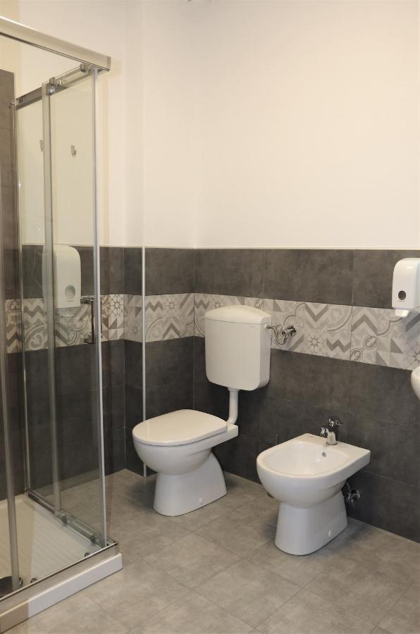 Posto Letto in Dormitorio Femminile