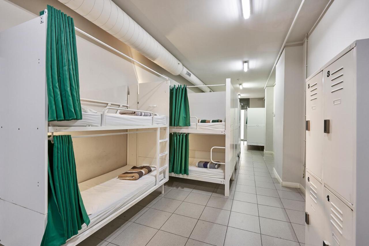 Bed in 18-Bed Mixed Dormitory Room,1166026923:JPEG