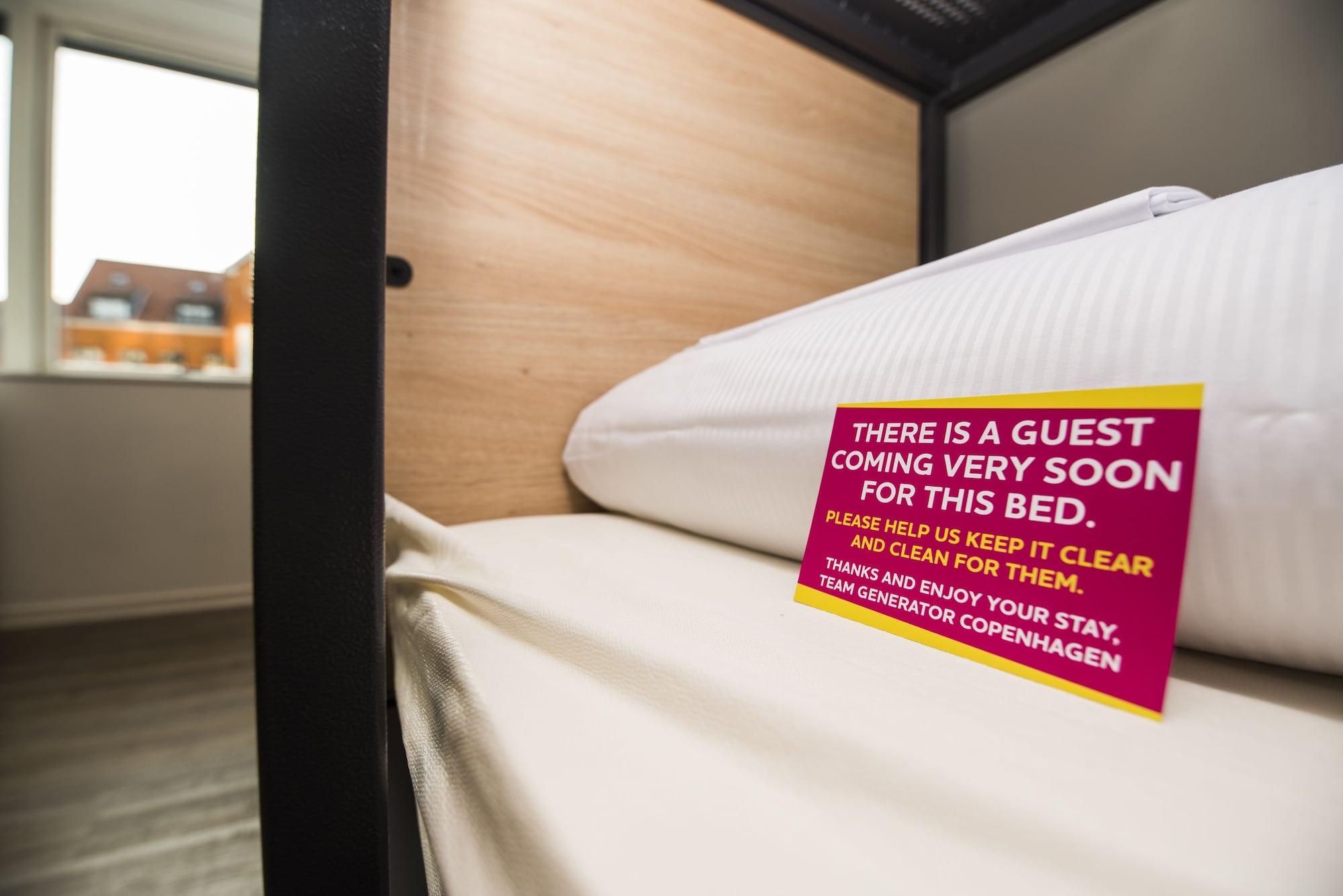 Posto Letto in Dormitorio con 6 Letti