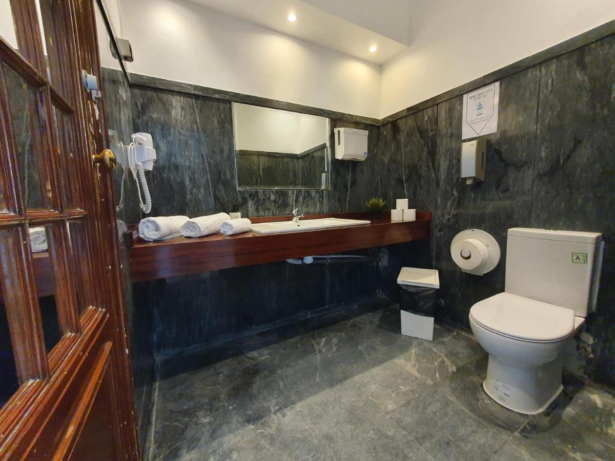 Camera Matrimoniale con Bagno Privato