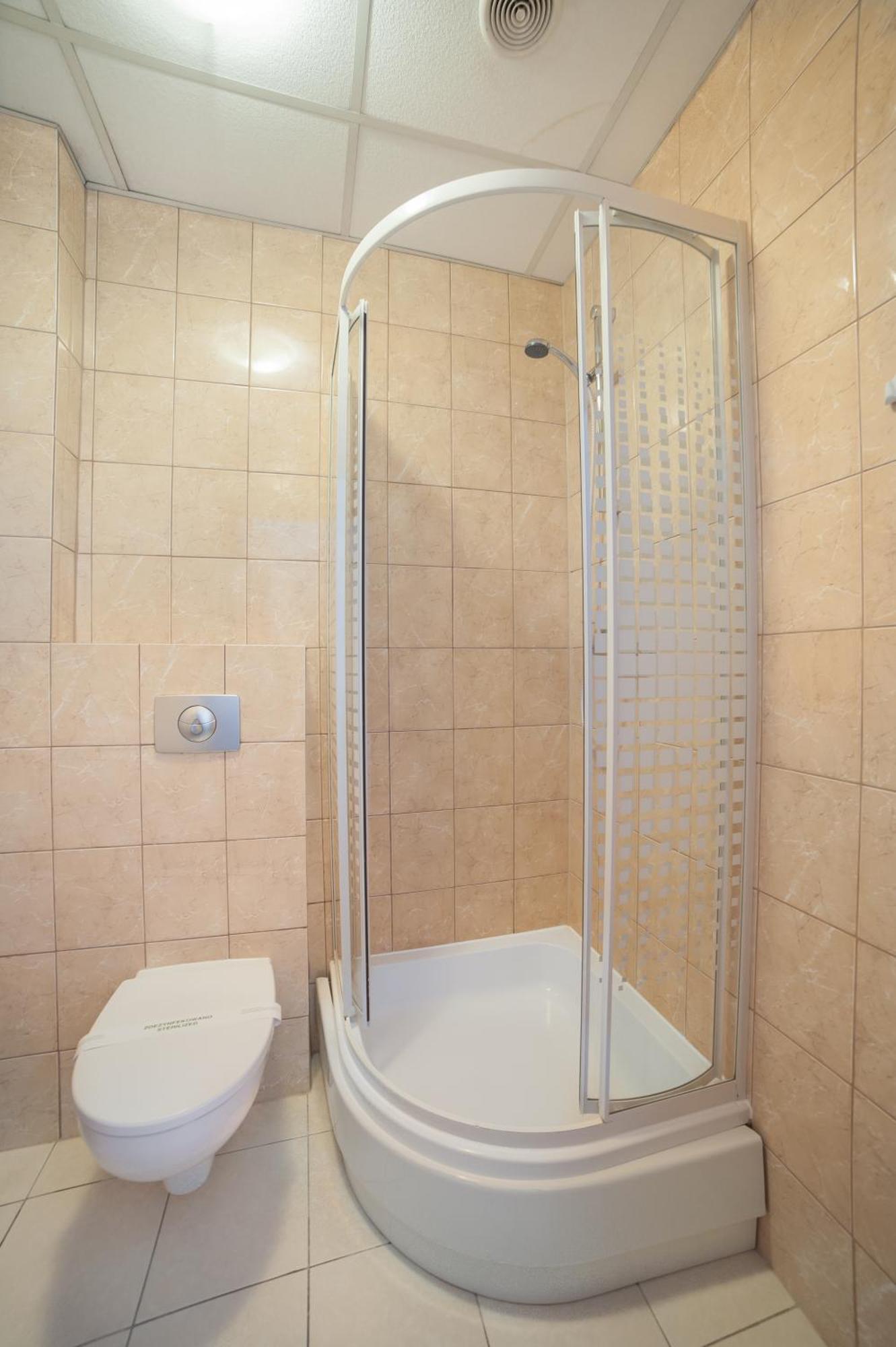 Standard Single Room with Bathroom,1277237179:JPEG