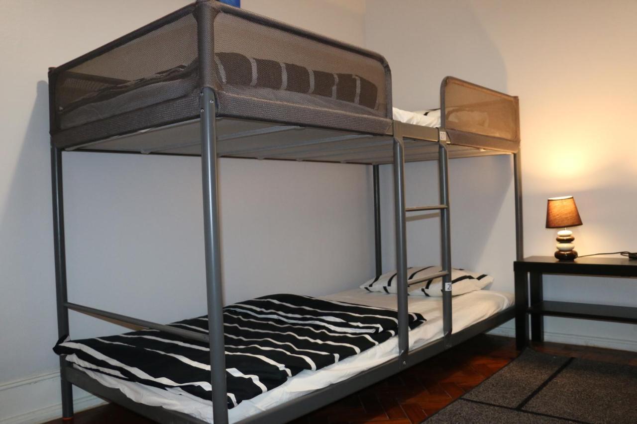 Posto Letto in Dormitorio Femminile per 4 Persone