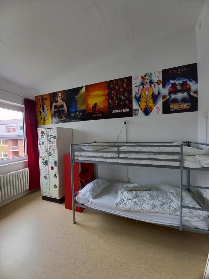 Bed 4-Bed Female Dormitory Room,1396191935:JPEG