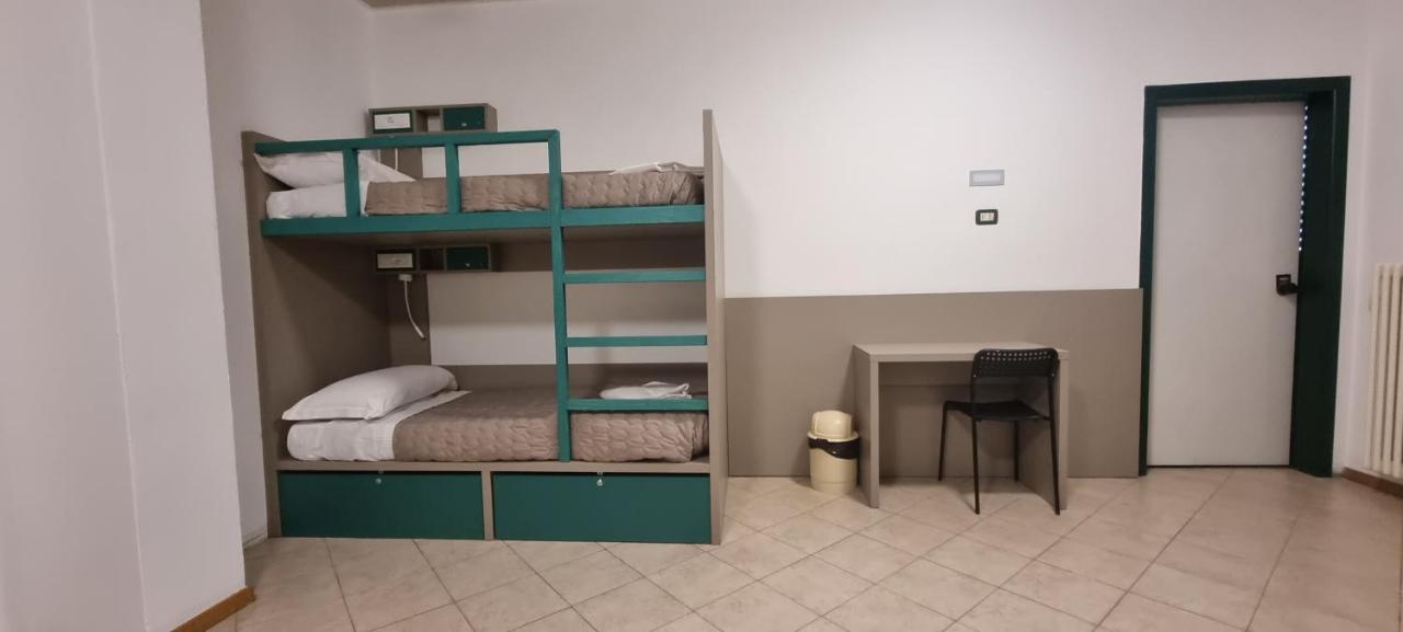 Quadruple Room,1480555523:JPEG