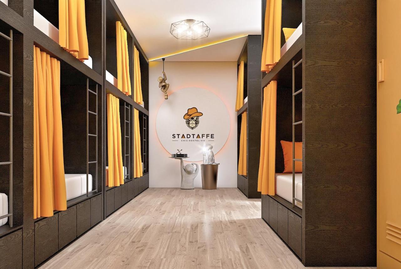 Posto Letto in Dormitorio Misto con 10 Letti