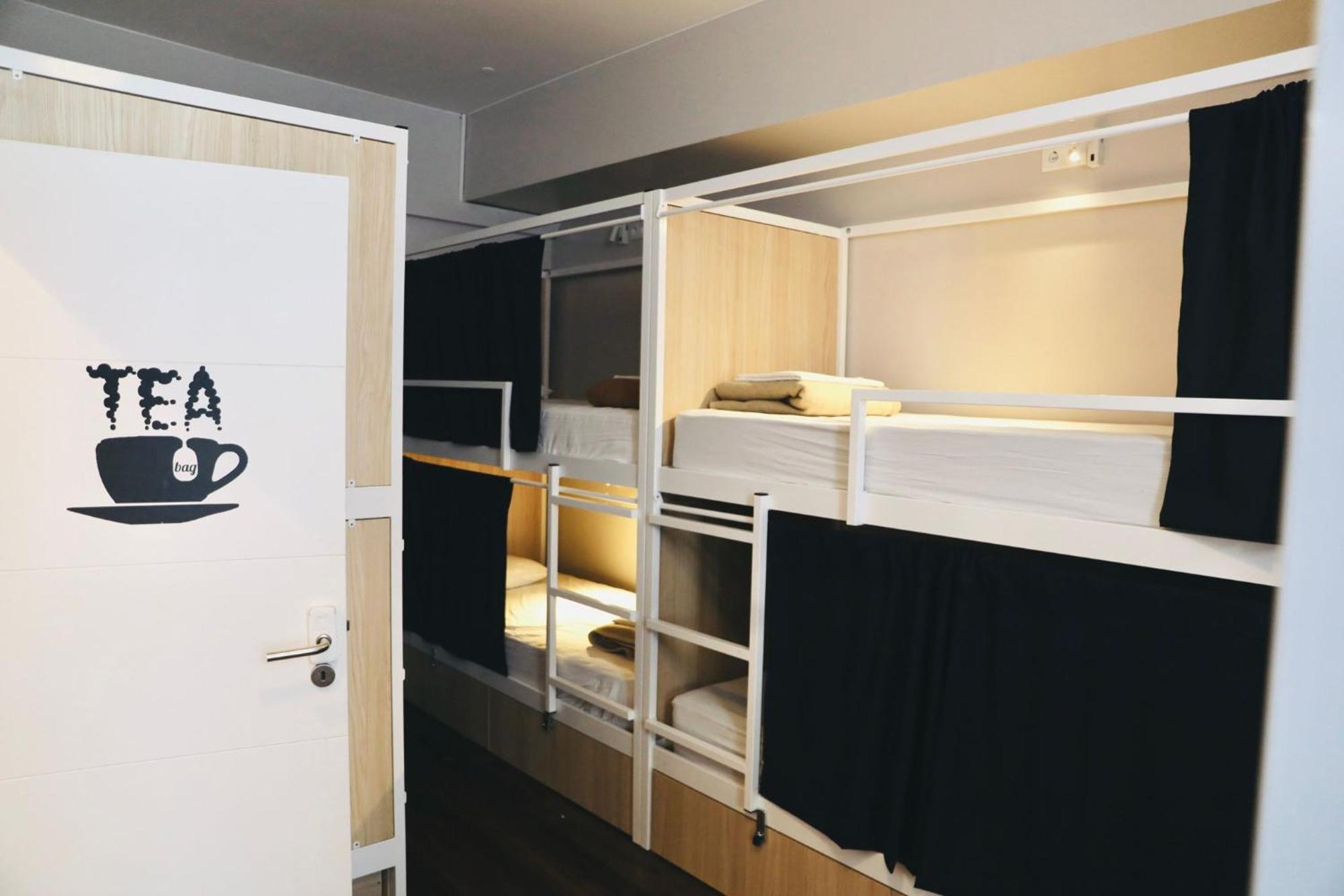 Bed 10-Bed Mixed Dormitory Room,1499257804:JPEG