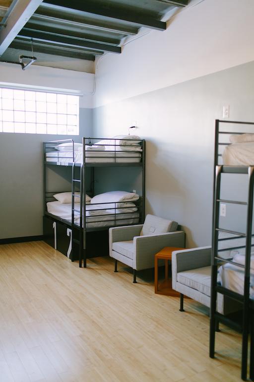 Dormitorio Misto con 6 Posti Letto