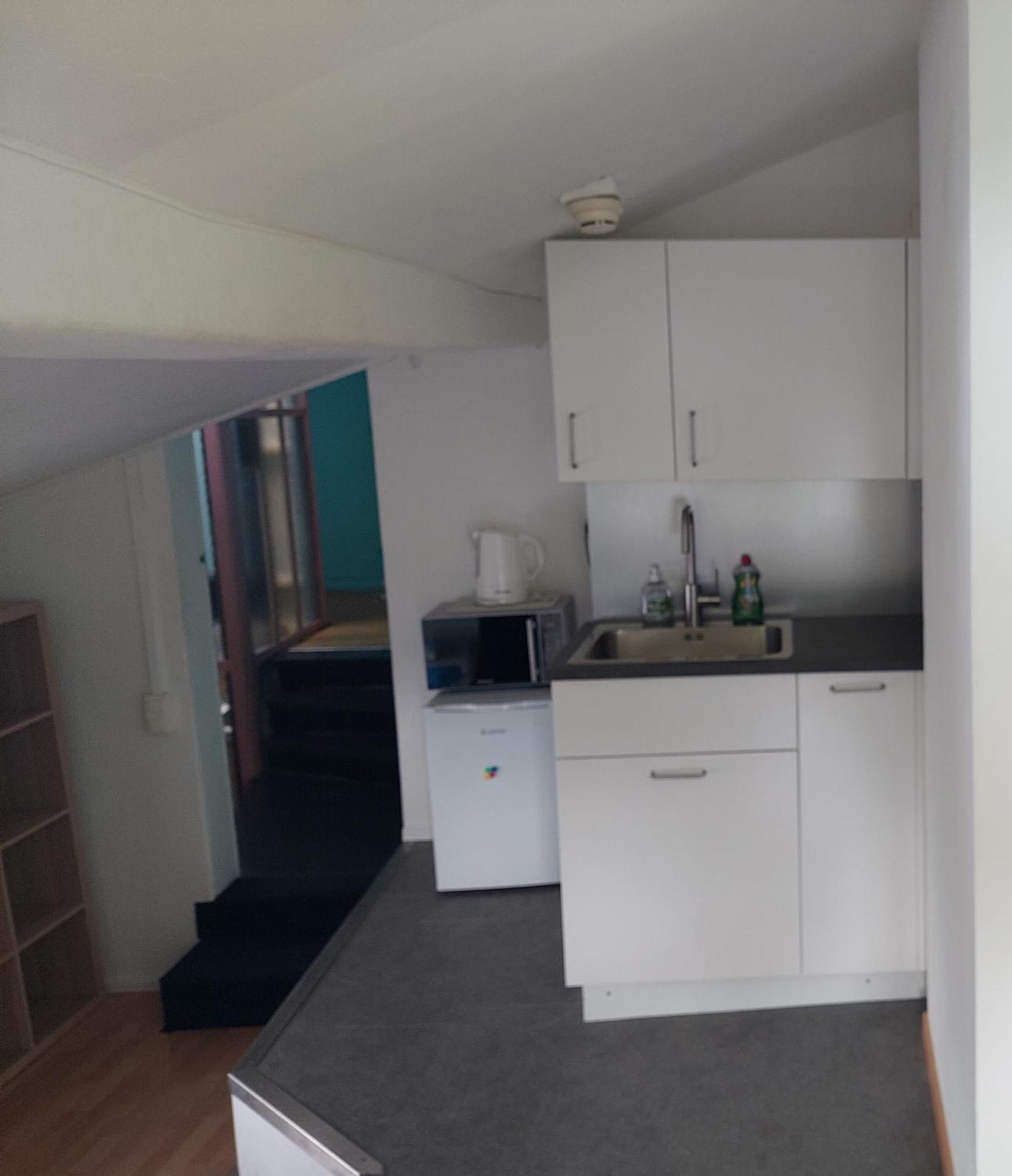 Posto Letto in Dormitorio Misto con 6 Letti