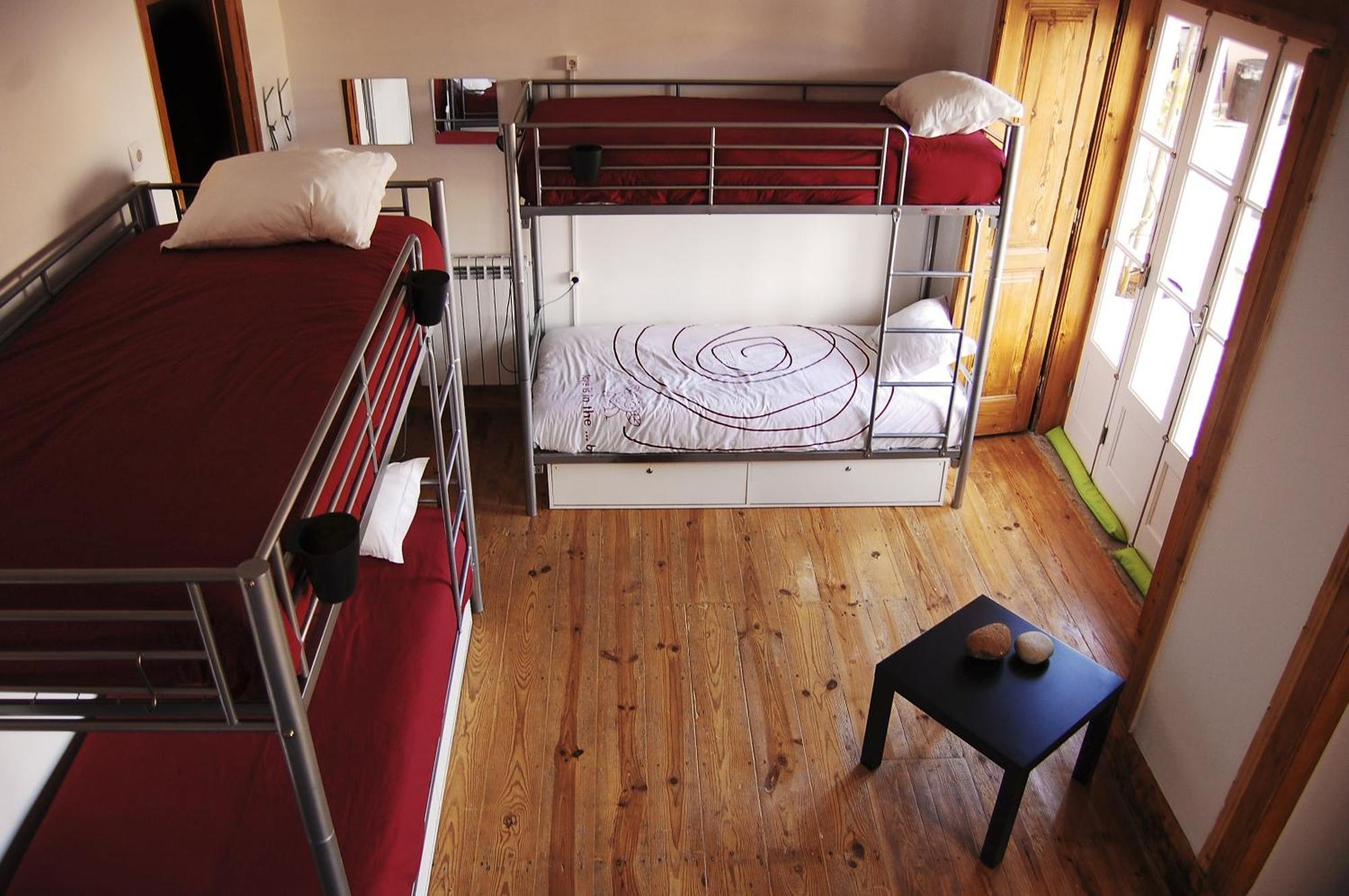 Single Bed in Mixed Dormitory Room (6 Beds),1580492839:JPEG
