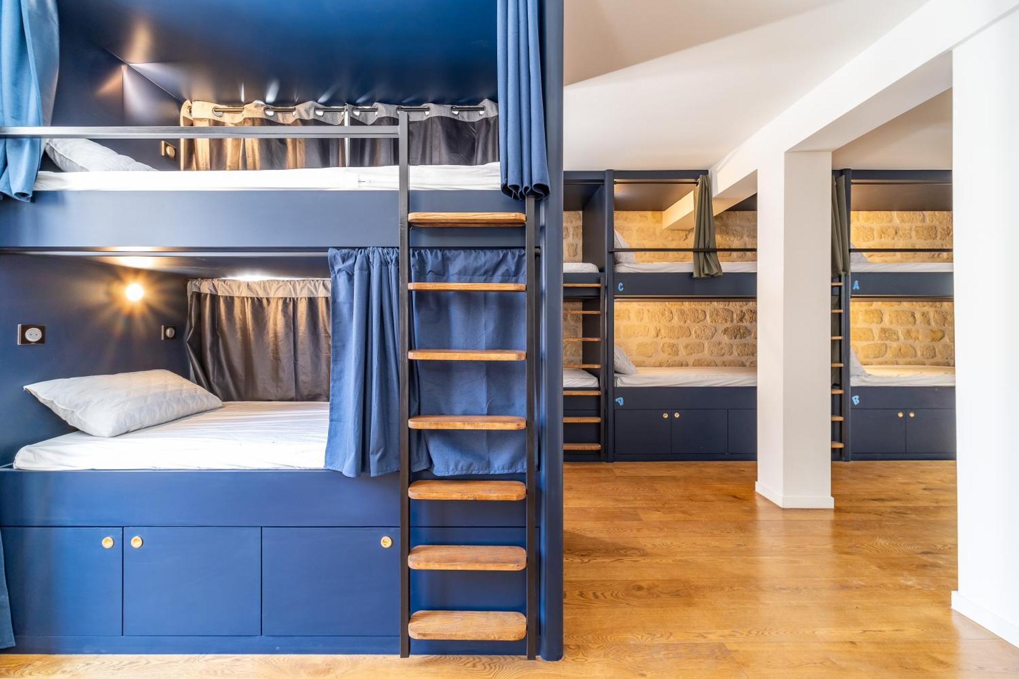 Letto a Castello in Dormitorio Femminile