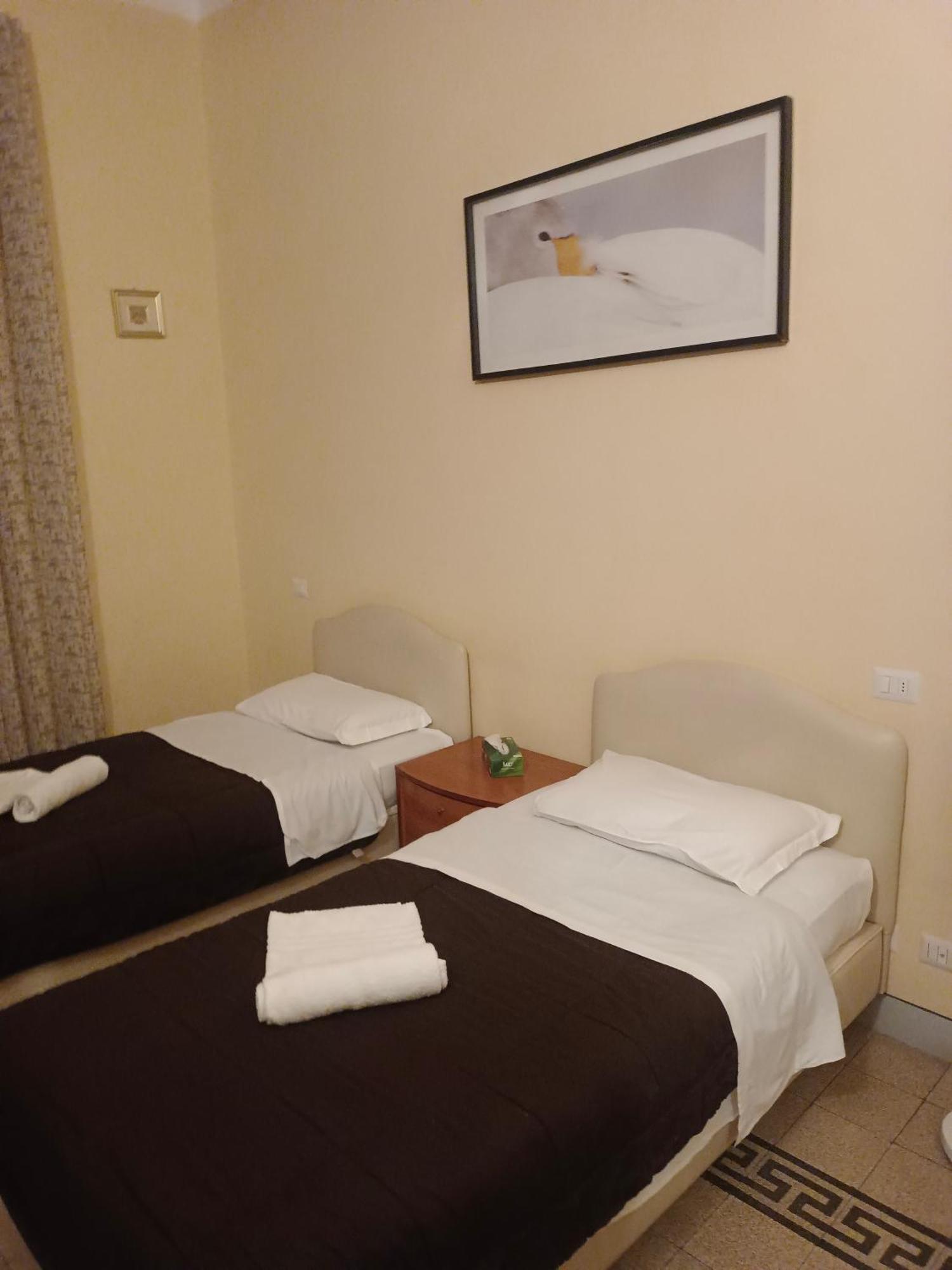 Deluxe Twin Room,1677895282:JPEG