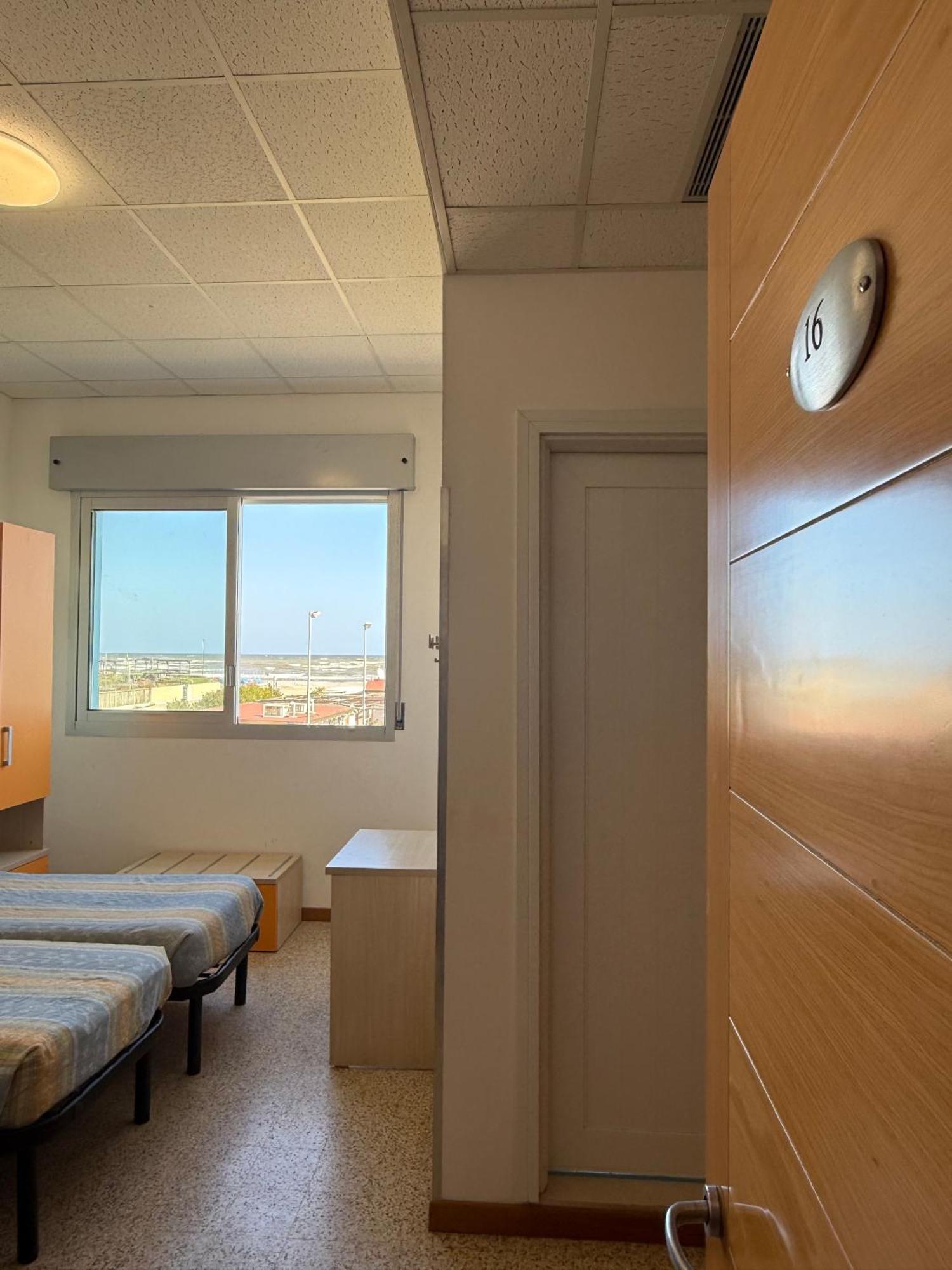Camera Familiare con Vista Mare