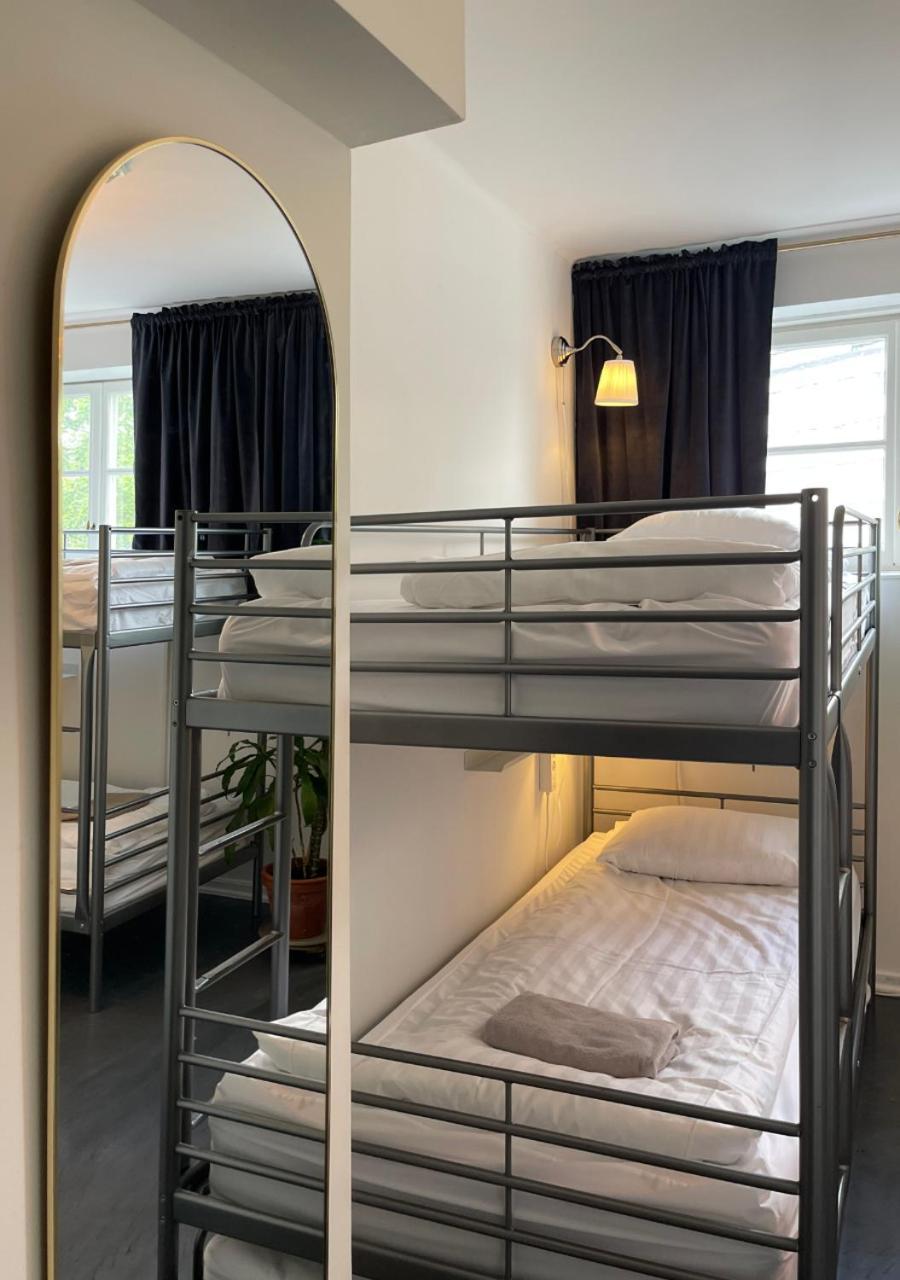 Posto Letto in Dormitorio per 6 Persone