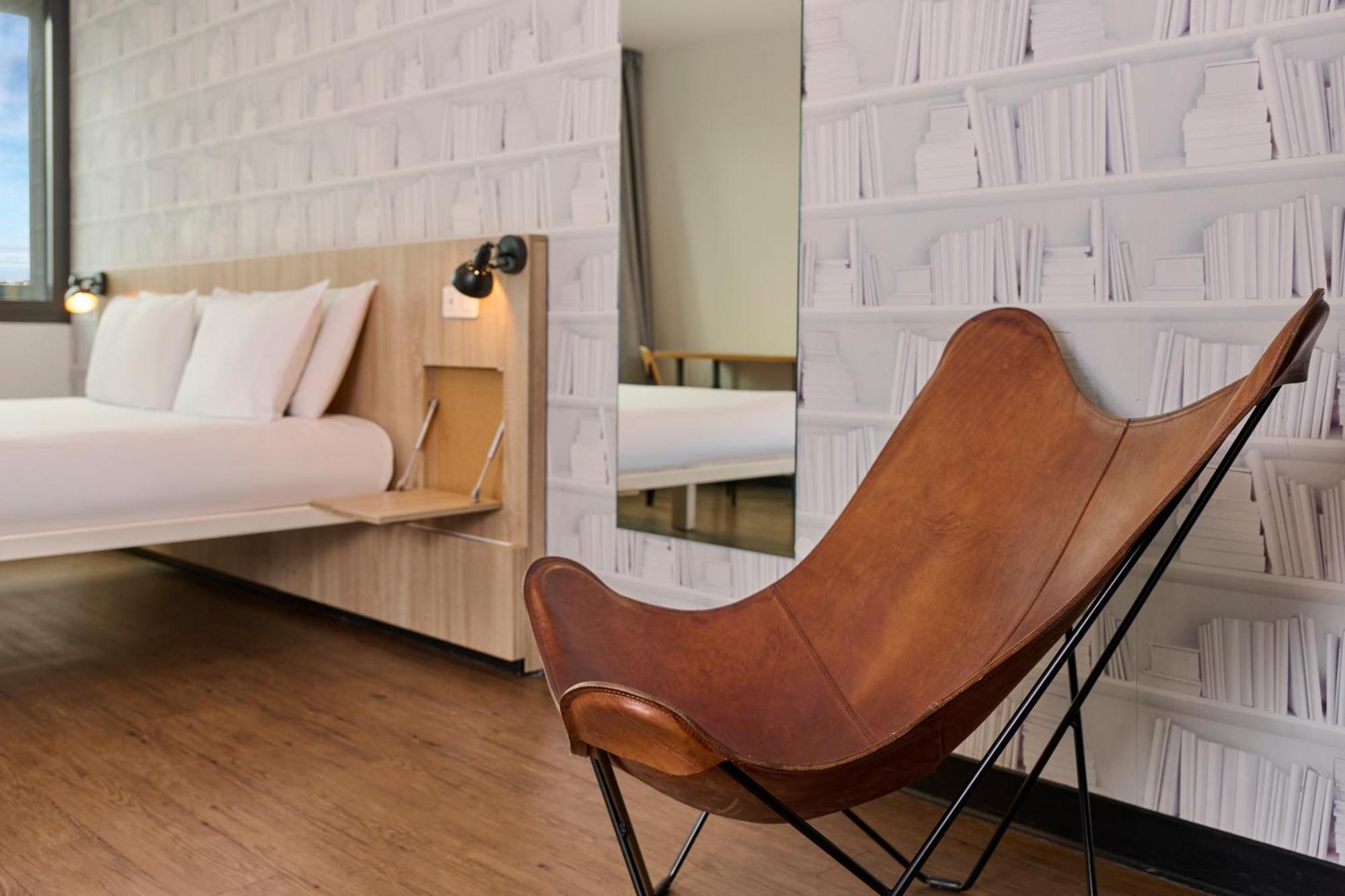 Deluxe King Room,1689858899:JPEG