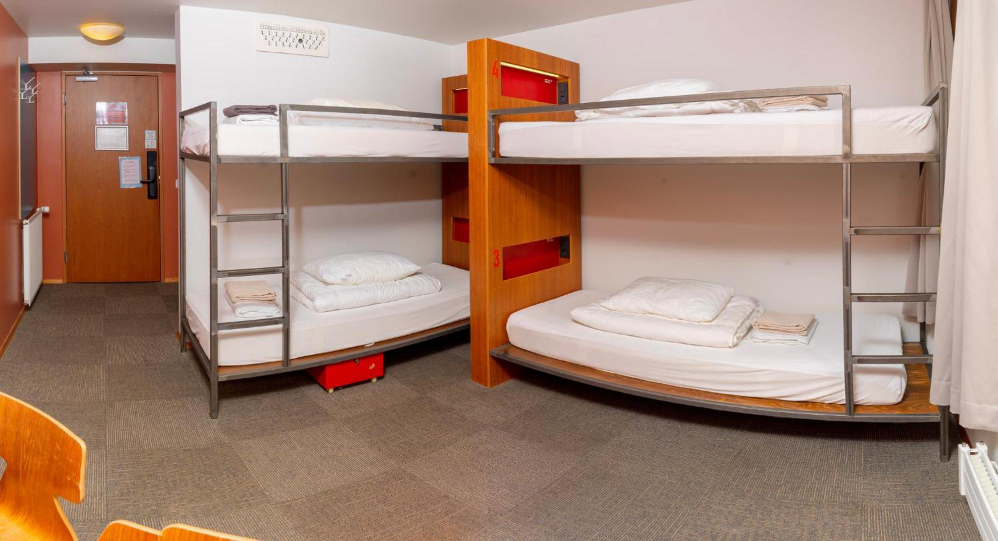 Posto Letto in Dormitorio Femminile per 4 Persone