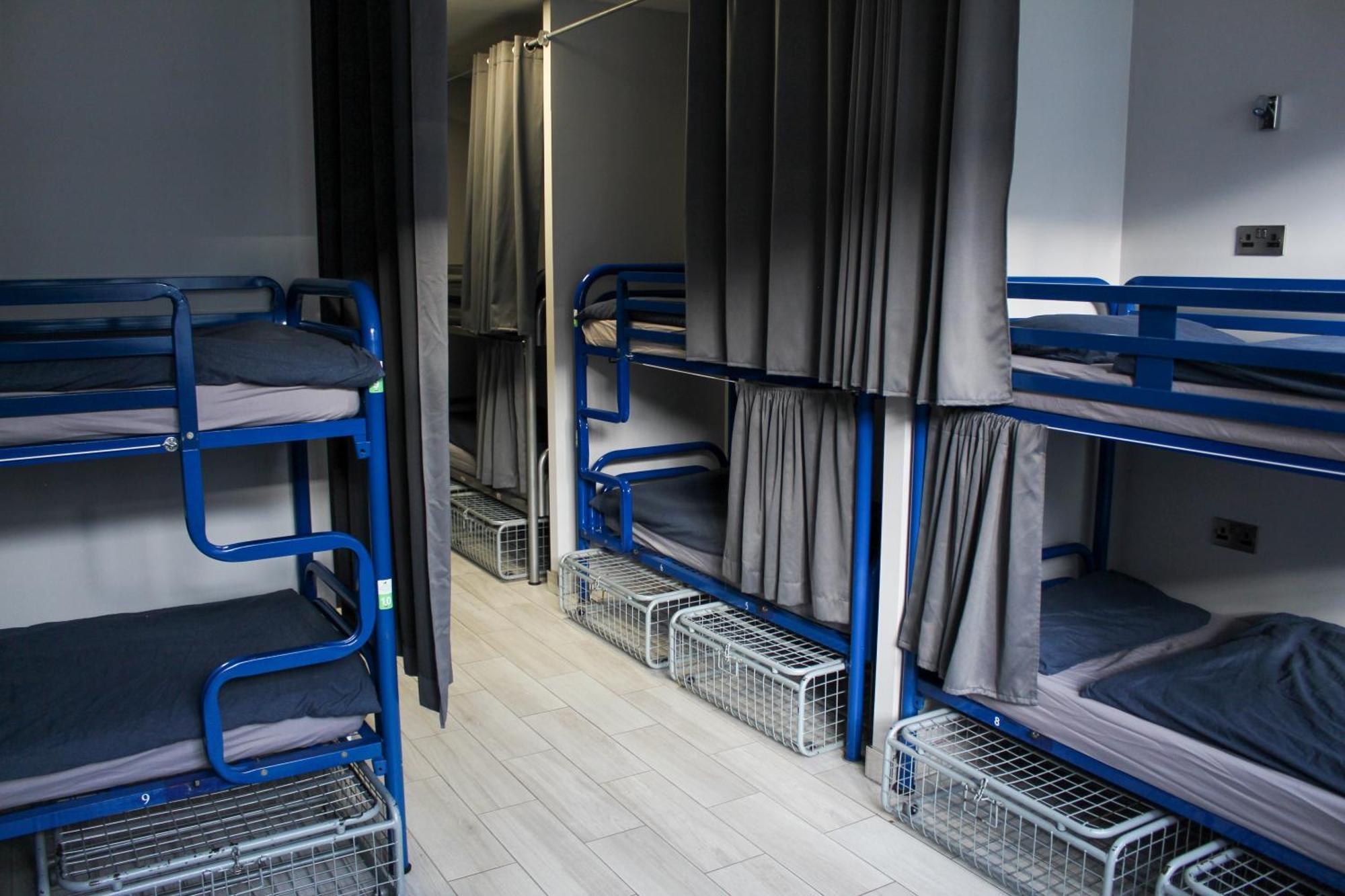 Posto Letto in Dormitorio Misto con 32 Letti