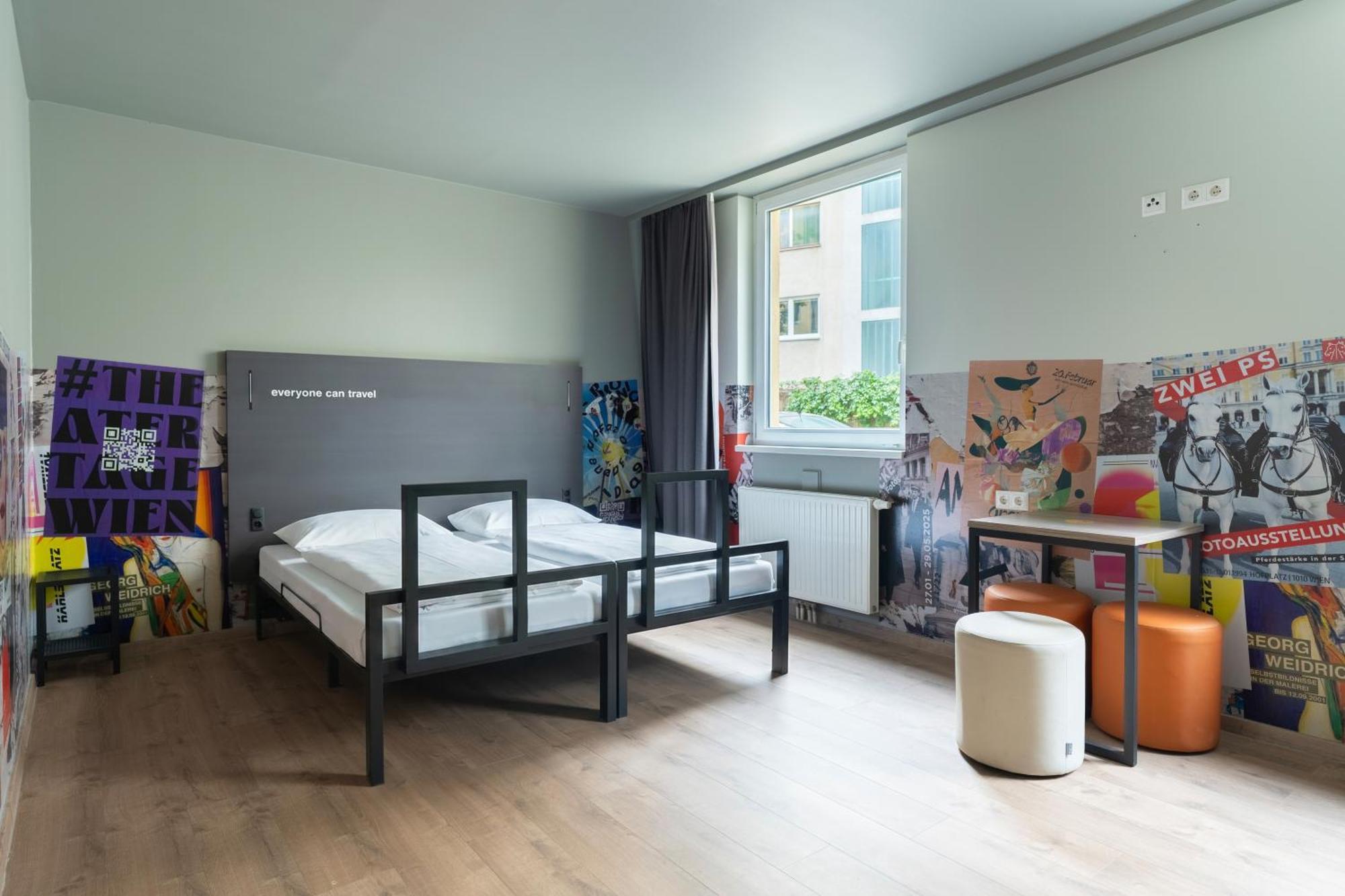 Twin room