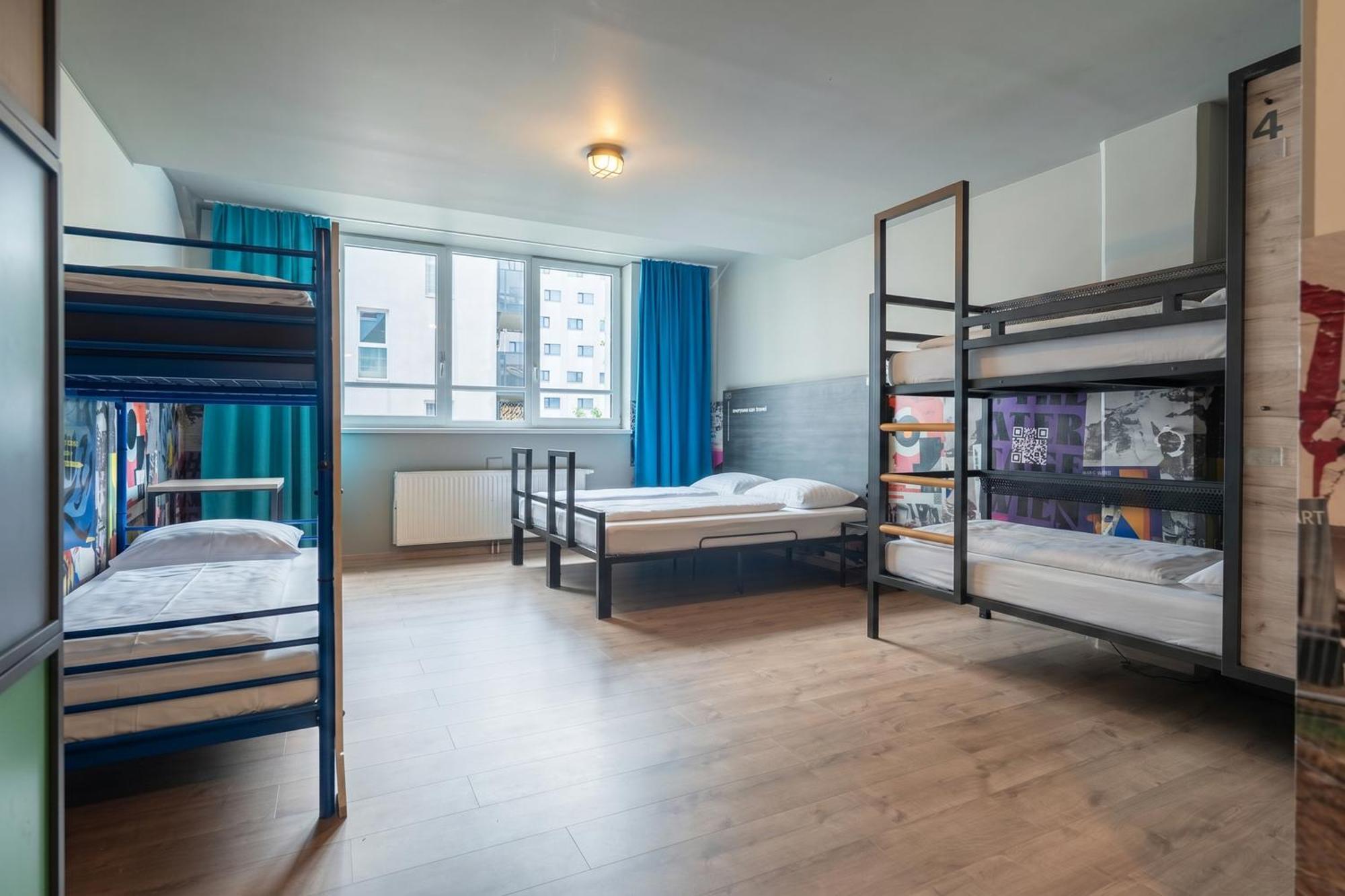 Six-Bed Room