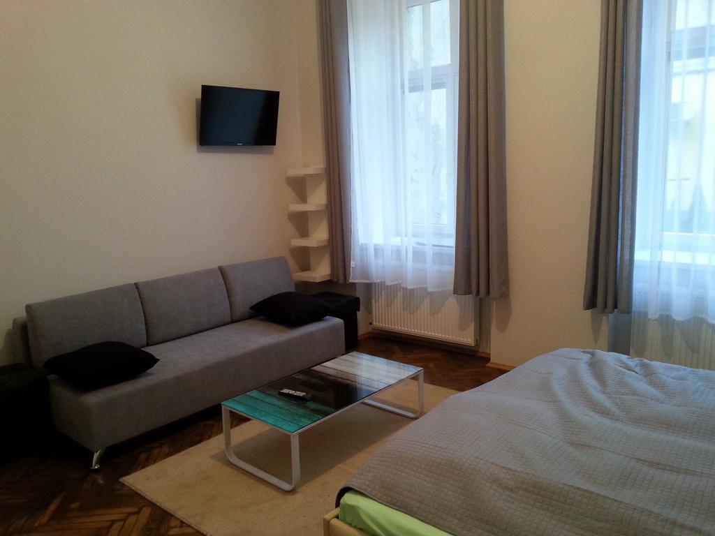 Appartamento con 2 Camere da Letto