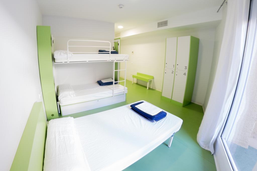 Triple Room with Private Bathroom,215828126:JPEG