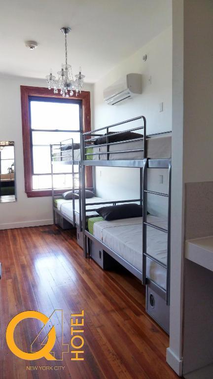 Posto Letto in Dormitorio Femminile per 4 Persone