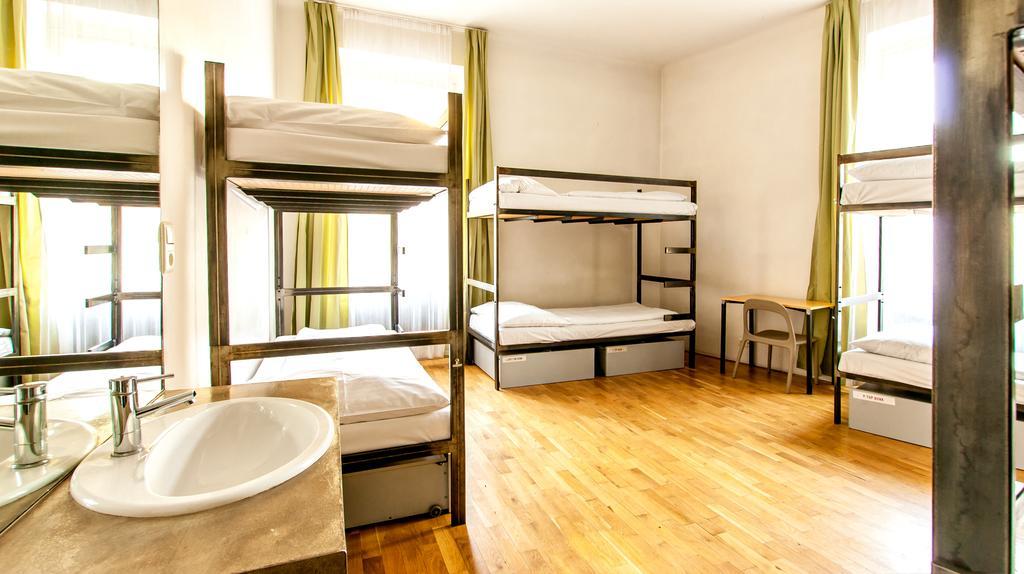 Bunk Bed a Mixed 8 Bed Dormitory Room,644464734:JPEG