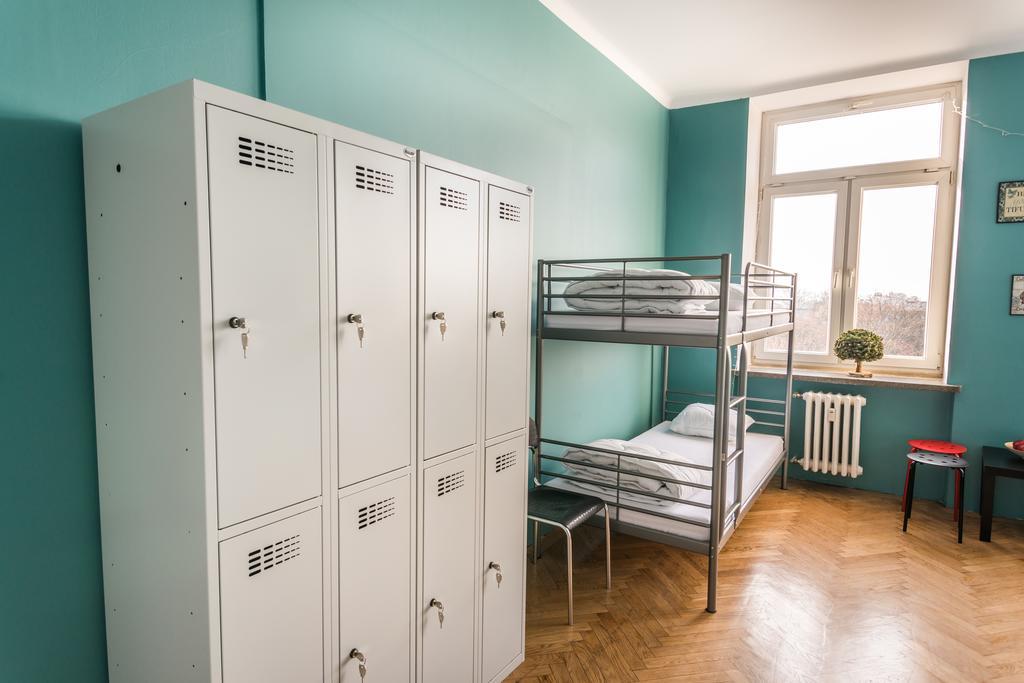 Bunk Bed in 6-Bed Dormitory Room 3,343533202:JPEG