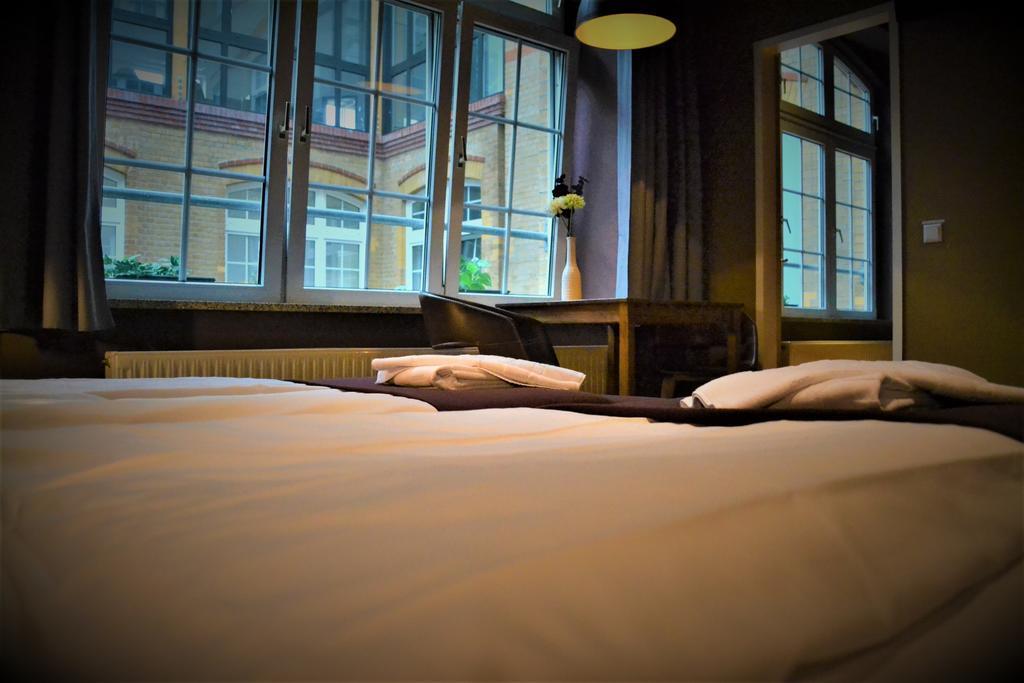 Double Room with Private Bathroom,423492423:JPEG