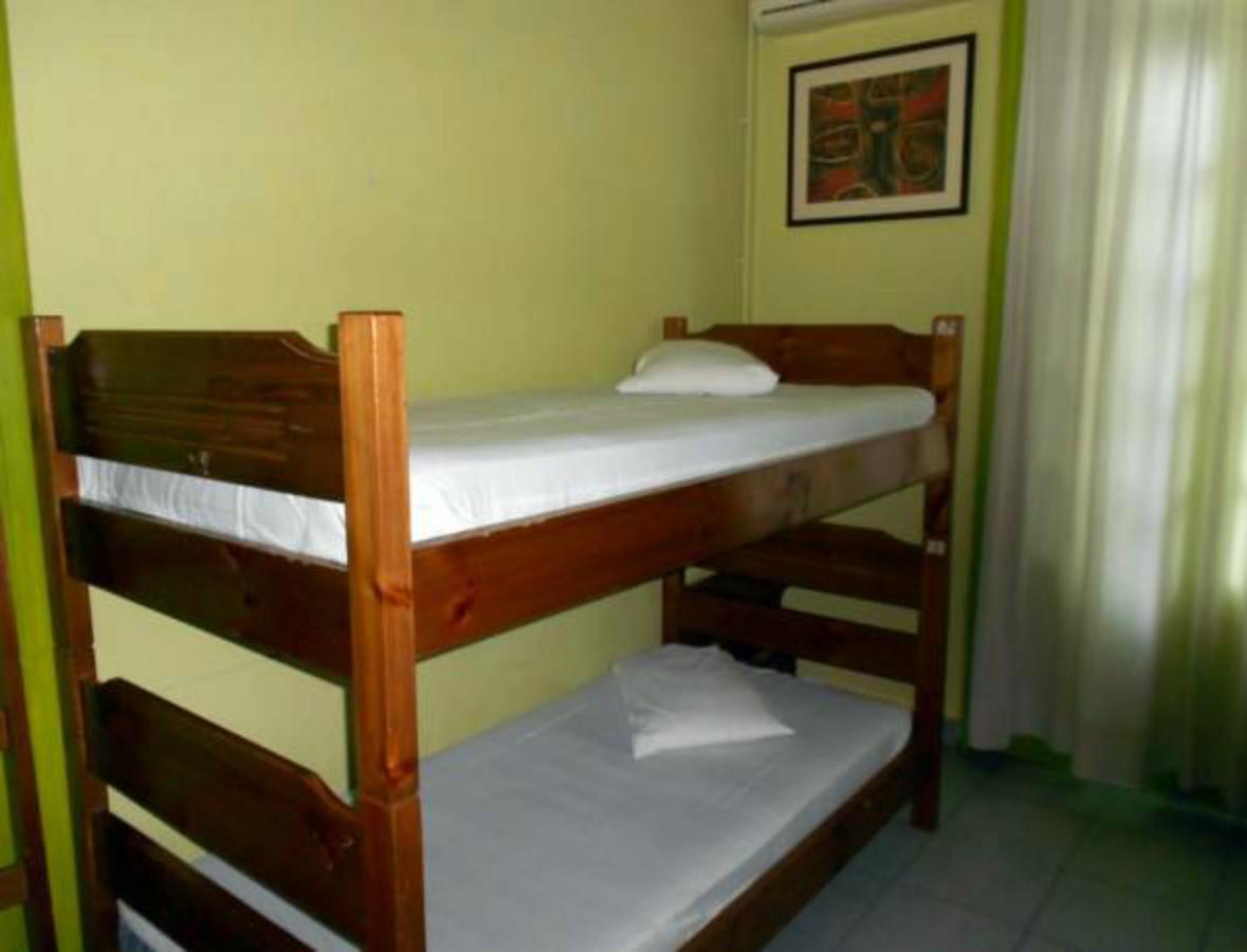 Bed Quadruple Room,508558338:JPEG
