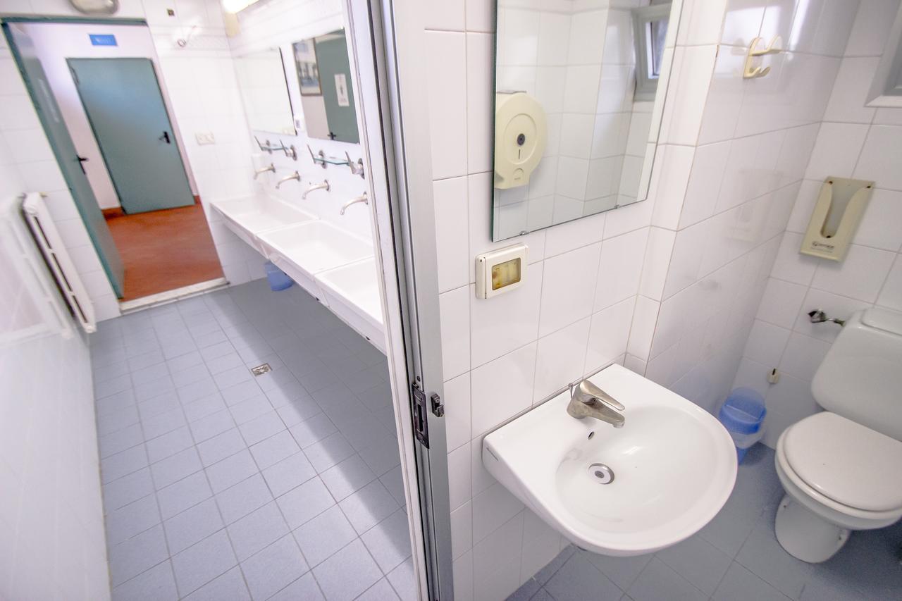 Bed in 6-Bed Mixed Dormitory Room,724003441:JPEG