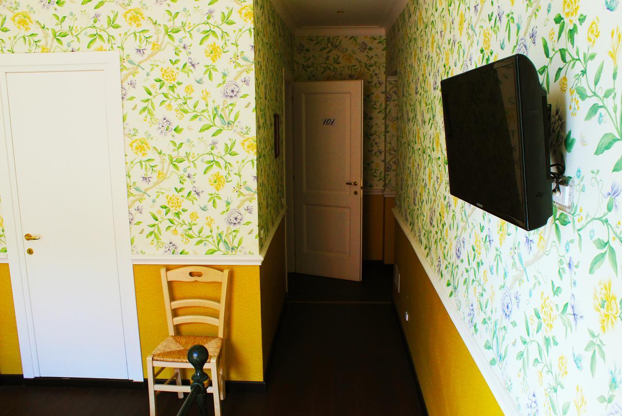 Double Room Private Bathroom,639323643:JPEG