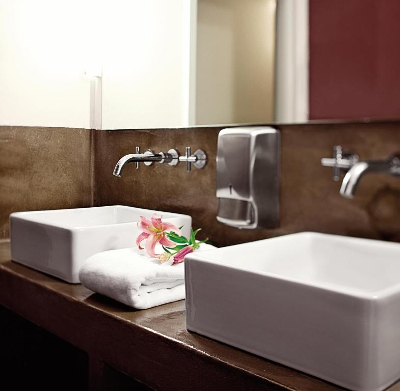 Posto Letto in Dormitorio per 8 Persone