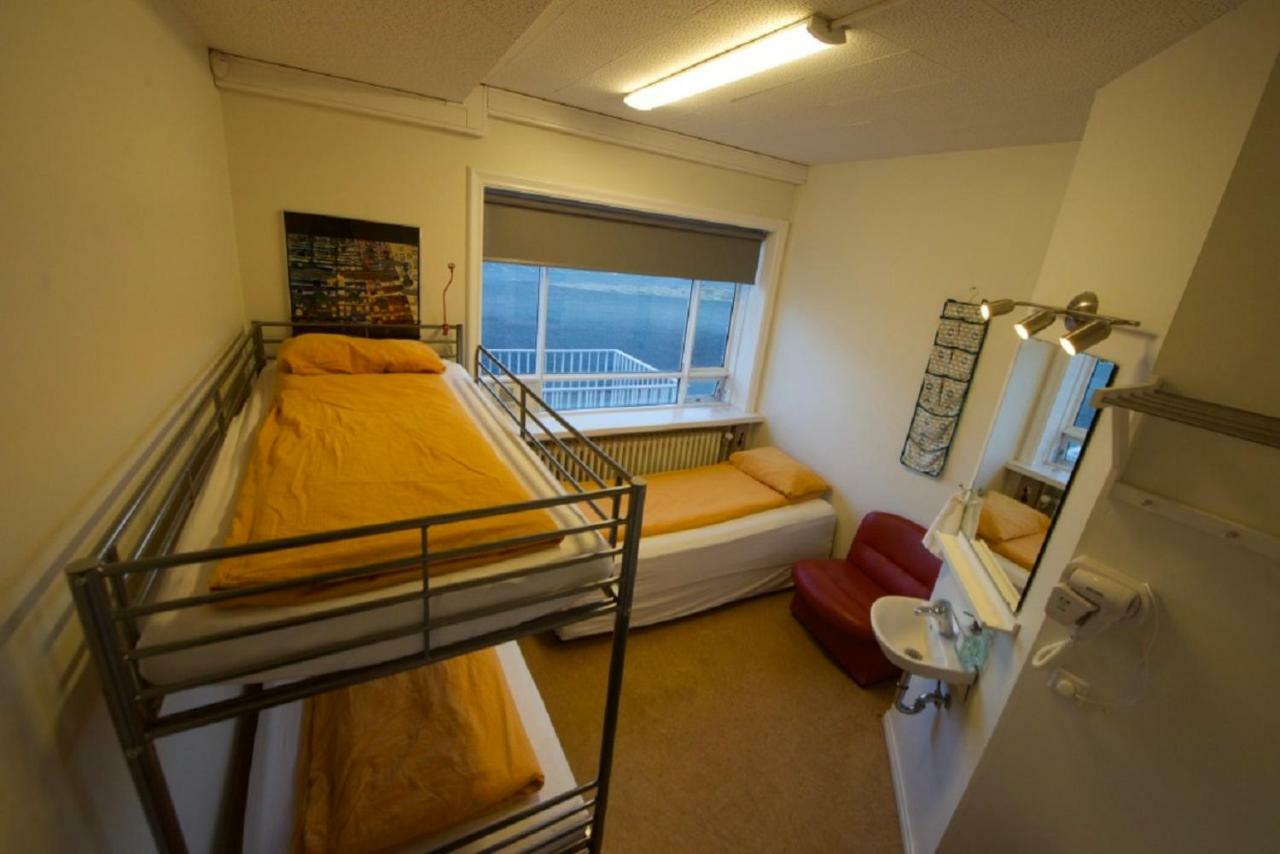 Camera Tripla Economy con Bagno in Comune