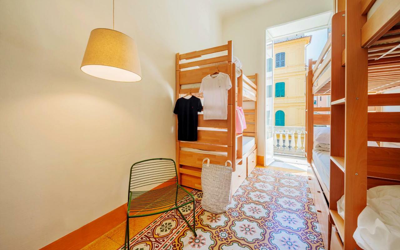Bed 6-Bed Female Dormitory Room