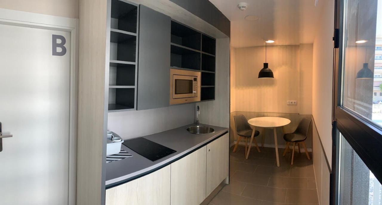 Monolocale Matrimoniale (2 Camere Separate)