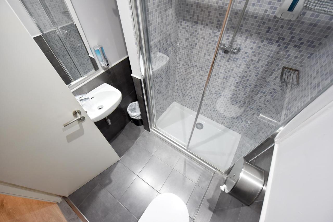 Bed in 4-Bed Female Dormitory Room,1211664664:JPEG