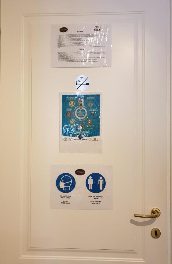 Deluxe Single Room,997363575:JPEG