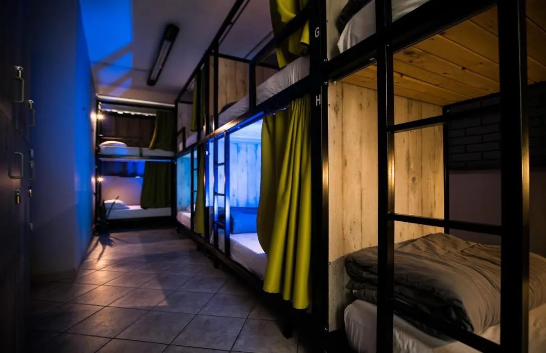 Bedway Athens Hostel-1