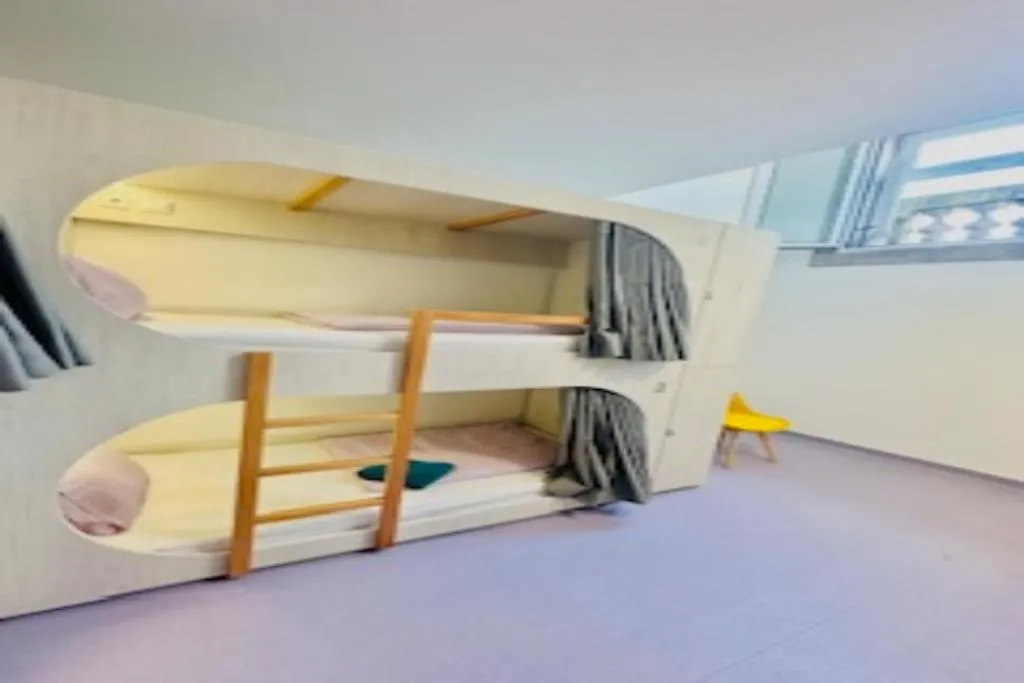 Fantasy Hostel Porto-1