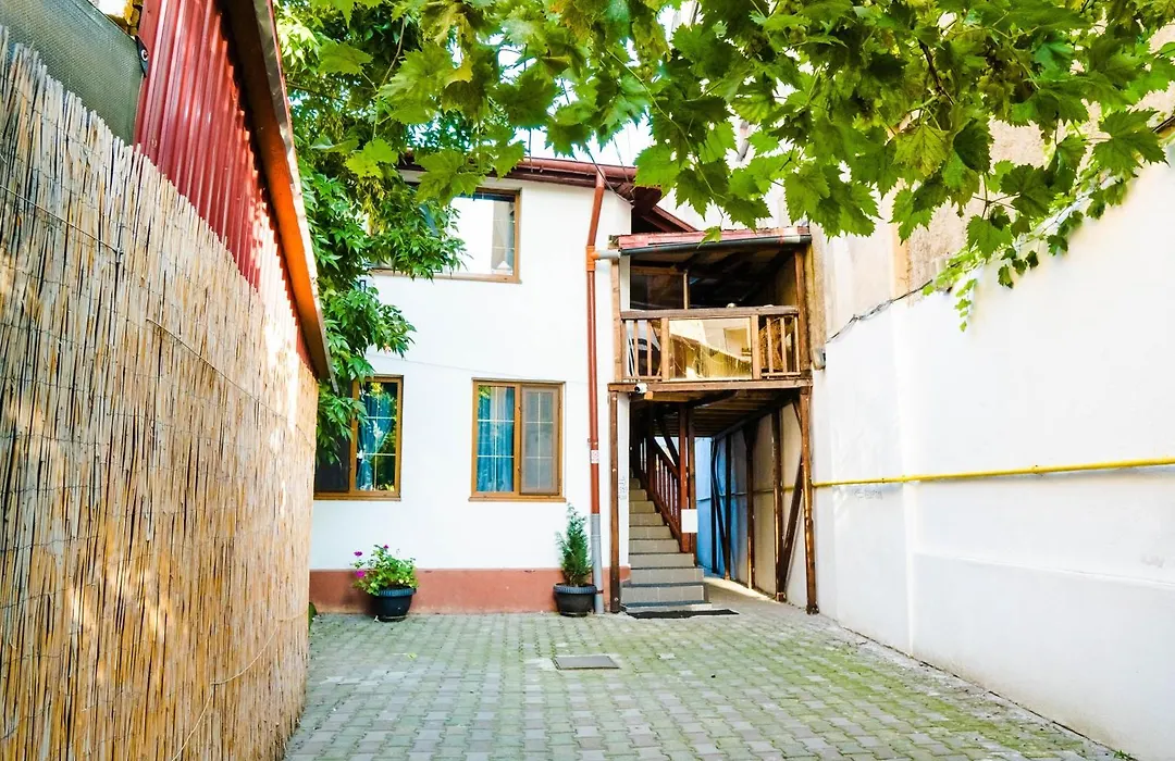 Hostel Sport Bucharest-1