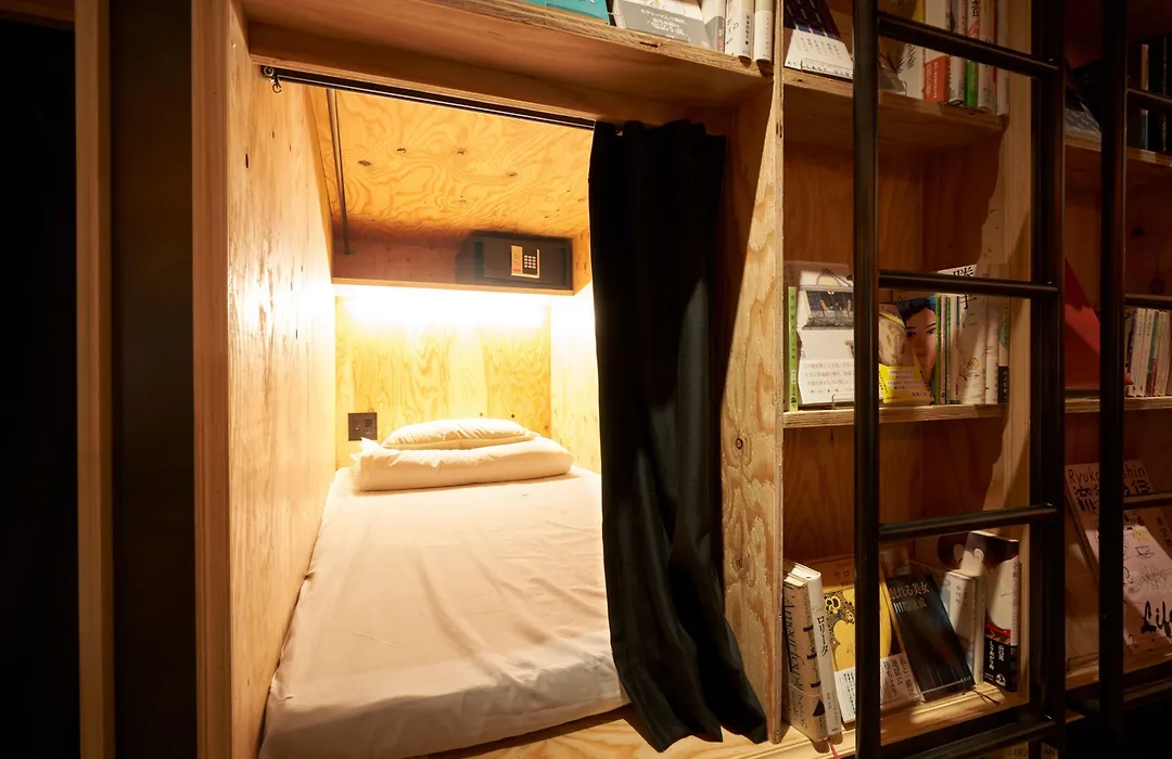 Book And Bed Tokyo Shinjuku-1