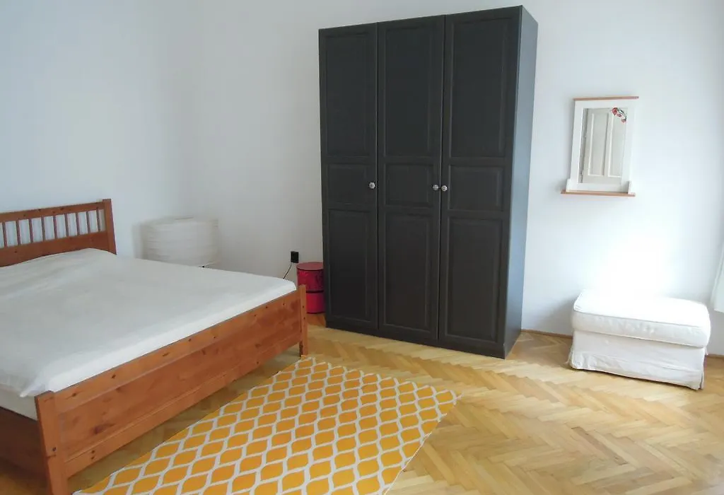 Hobar Hostel-1