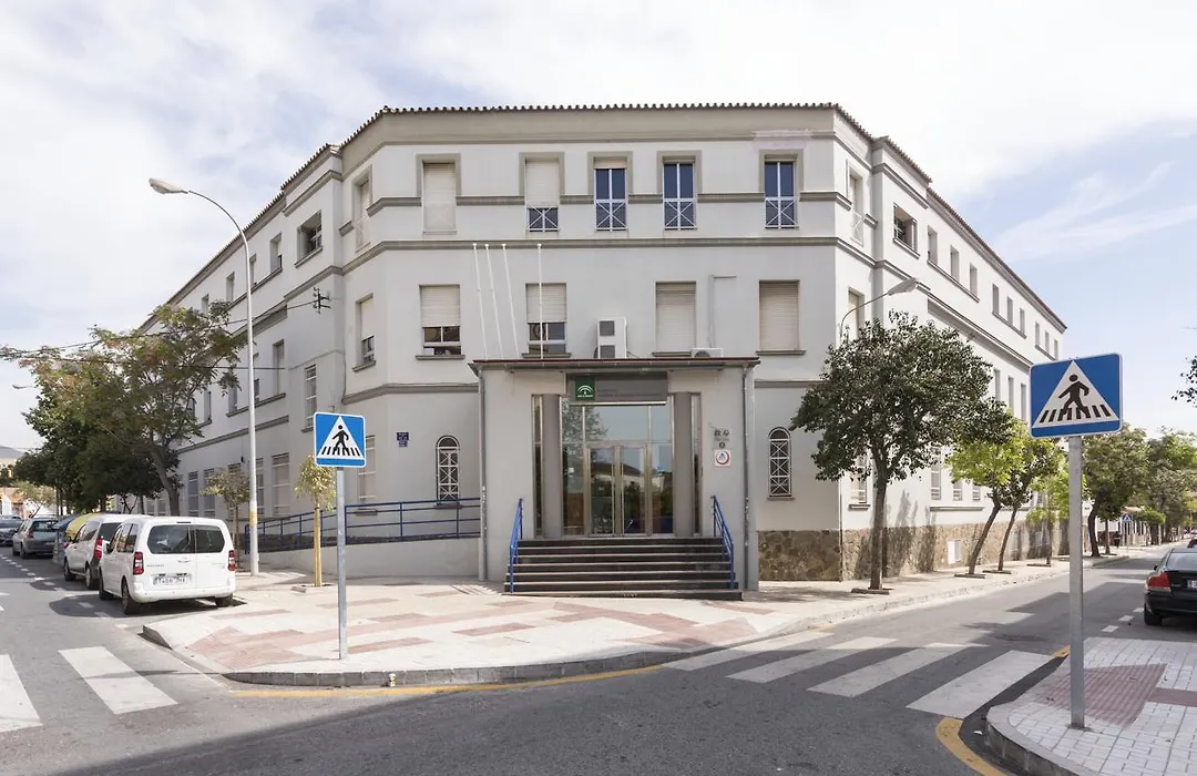 Albergue Inturjoven Malaga-1