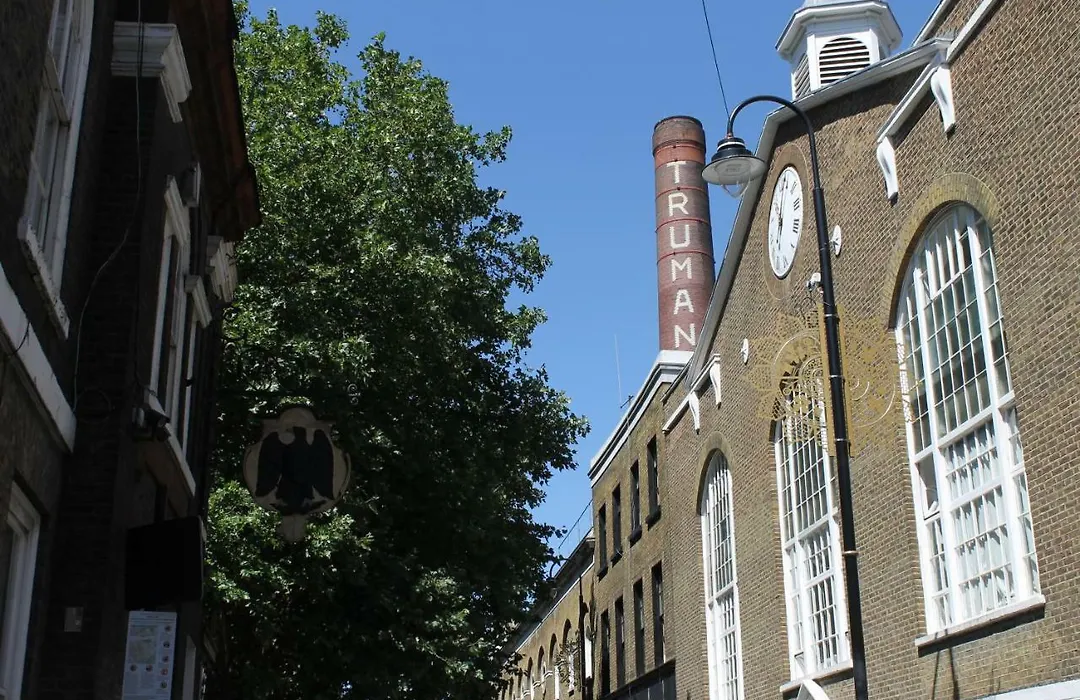 The Dictionary Hostel, Shoreditch, London-1
