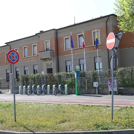 Student'S Hostel Parma-2
