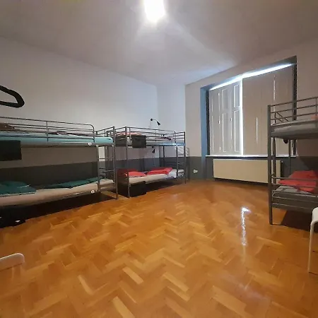 B3 Hostel Budapest-2