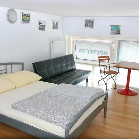 Hostel 24-2