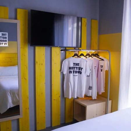 Room Valencia-2